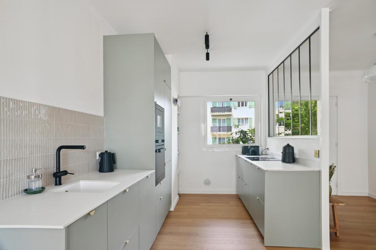 Designer Flat, Luxurious, Close From Palais, Terrasse, Private Garage, Air Conditoning Кан Екстериор снимка