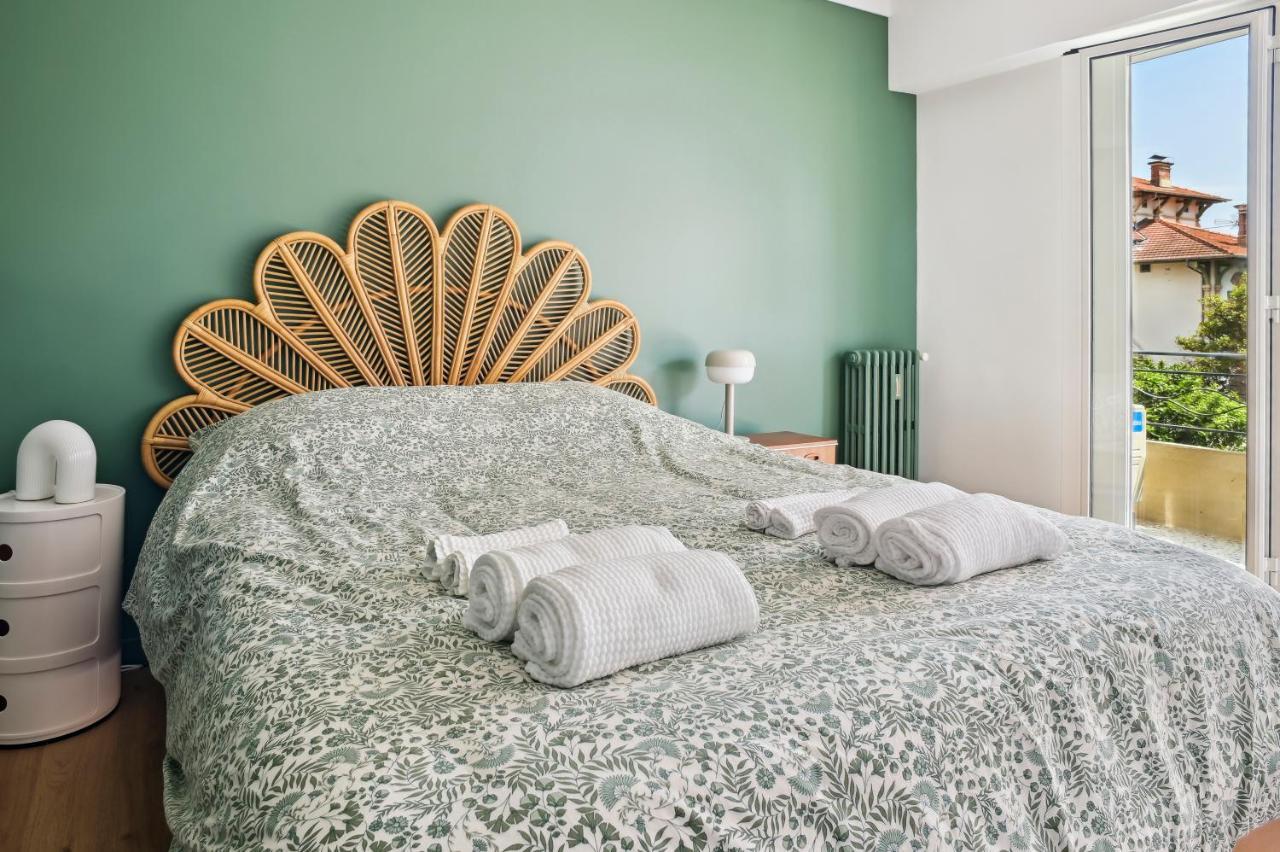 Designer Flat, Luxurious, Close From Palais, Terrasse, Private Garage, Air Conditoning Кан Екстериор снимка
