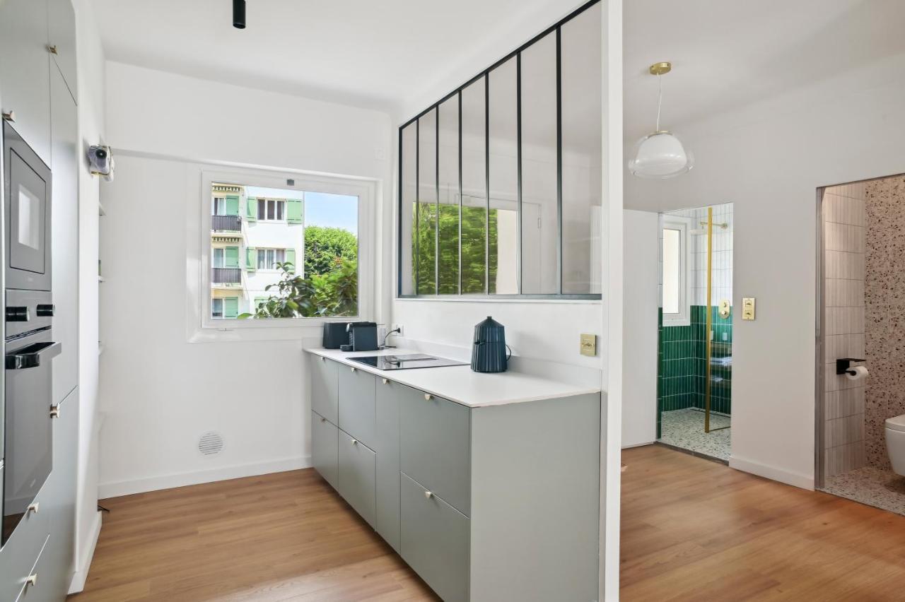 Designer Flat, Luxurious, Close From Palais, Terrasse, Private Garage, Air Conditoning Кан Екстериор снимка